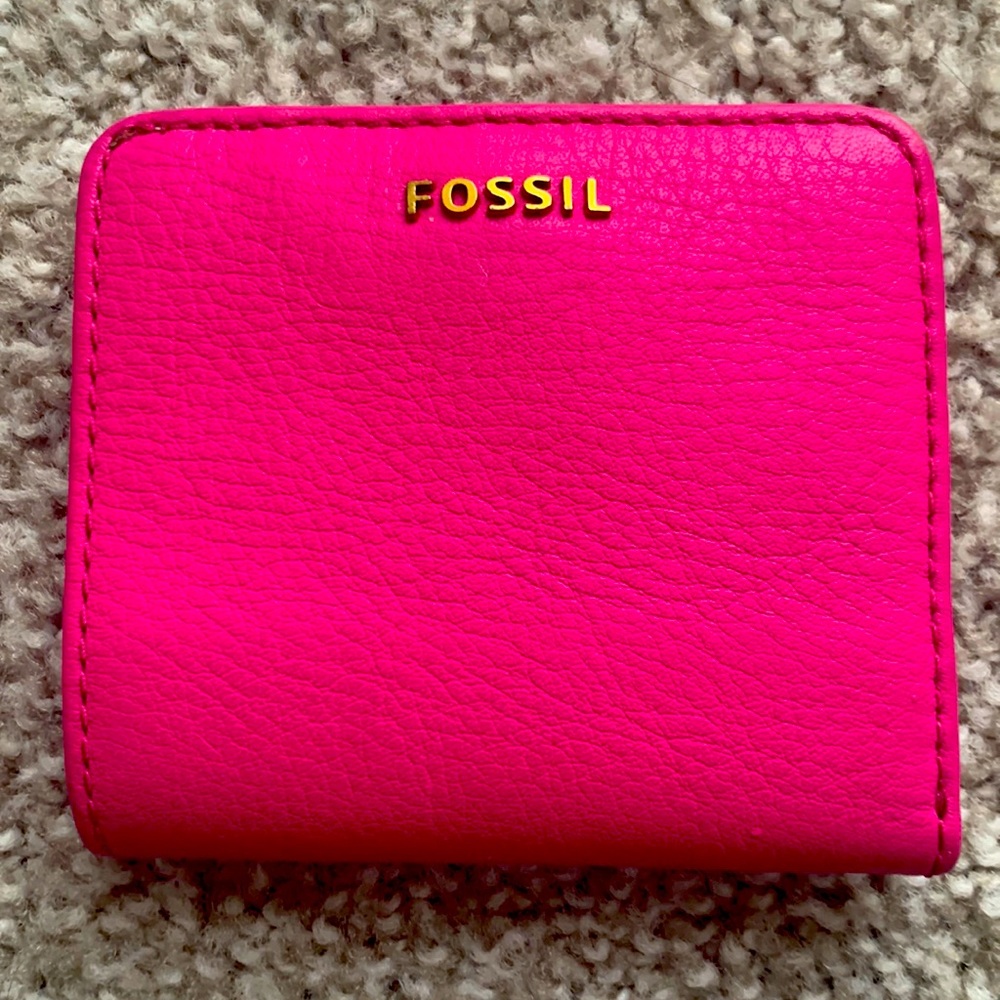 Fossil Leather Bi-Fold Wallet